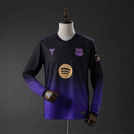 Barcelona 26/27 - AWAY LONG SLEEVE
