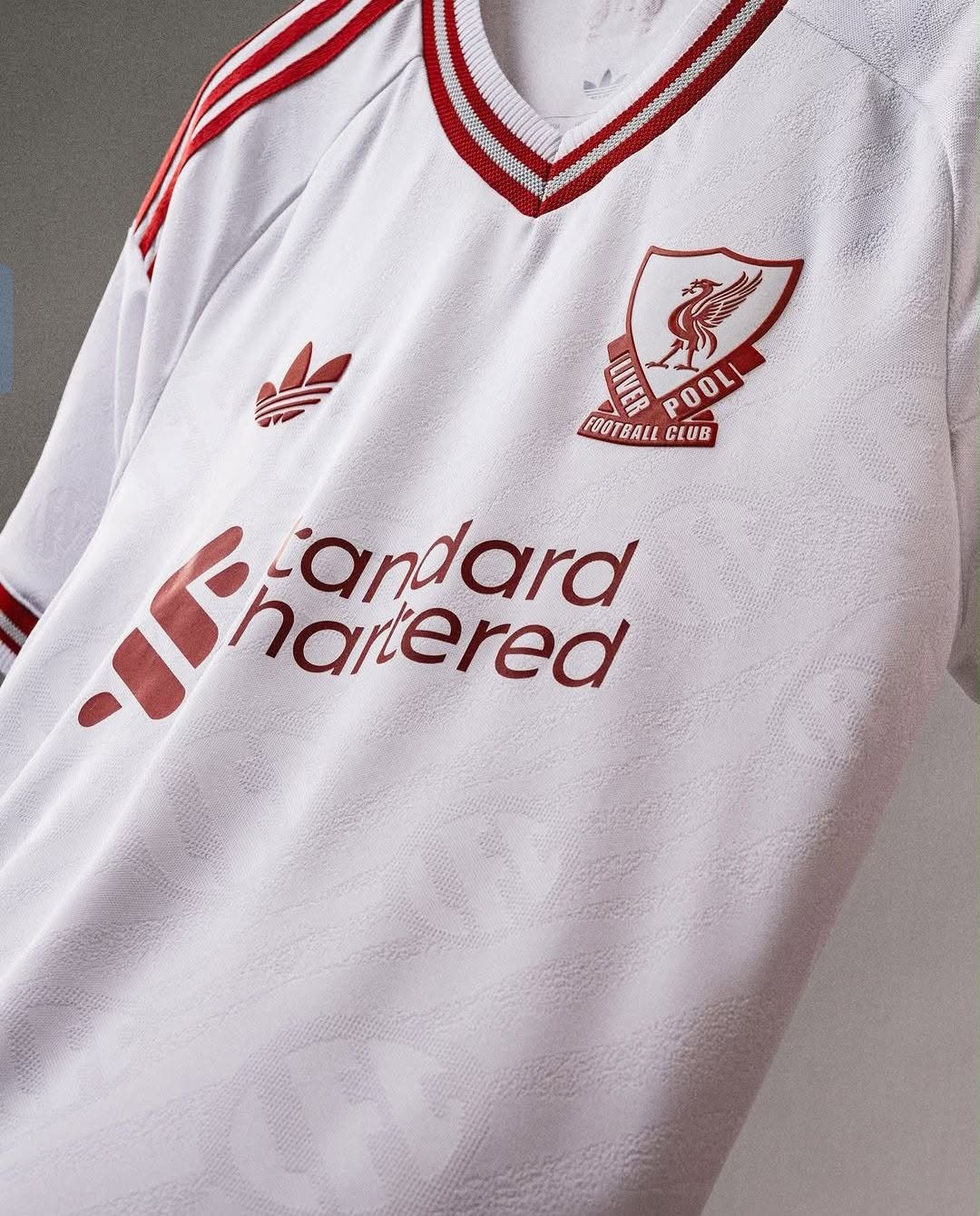 Liverpool FC Retro Concept Away Jersey – White & Red Edition